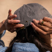 Graue Denim-Cap - Dogs & Wine Make Everything Fine 