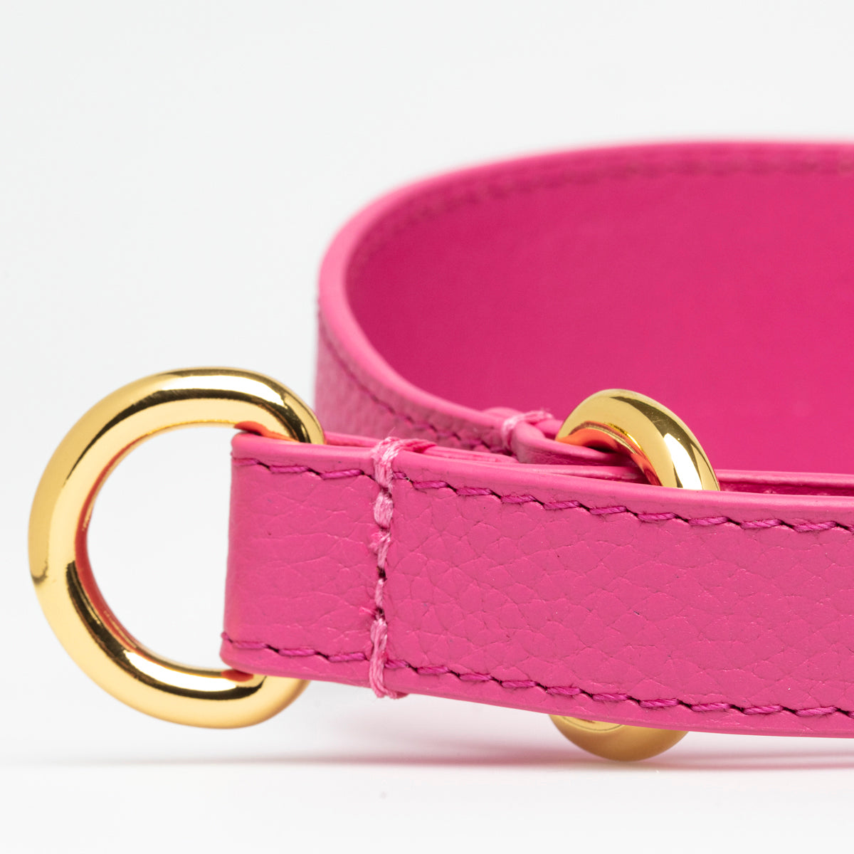 Heißrosa Hundemartingale Breit